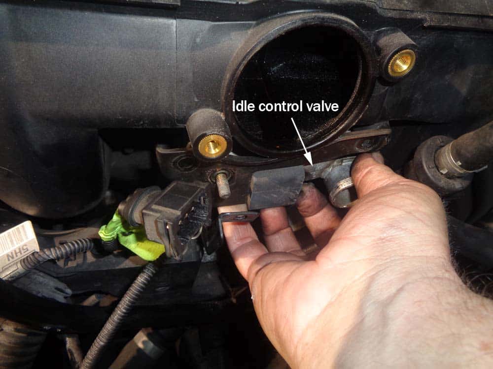 See U0826 repair manual